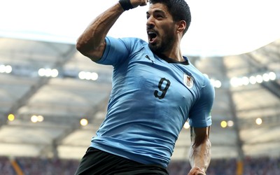 88A8娱乐焦点-久保建英戏耍门将推空门得手